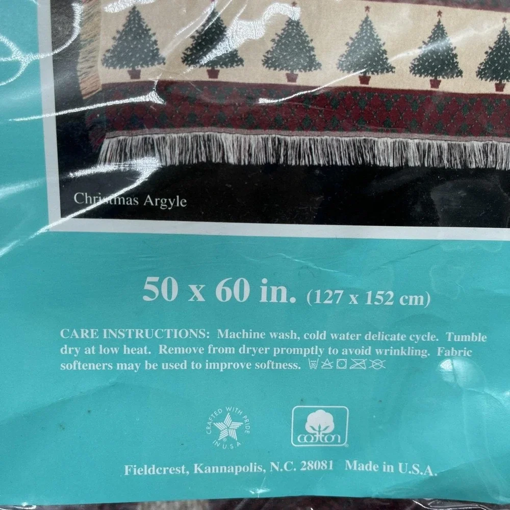Vintage Fieldcrest Christmas Throw 50x60 in Cotton Woven Blanket Trees USA NOS